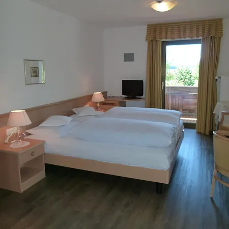 Hotel Stocker St. Valentin auf der Haide Zimmer foto